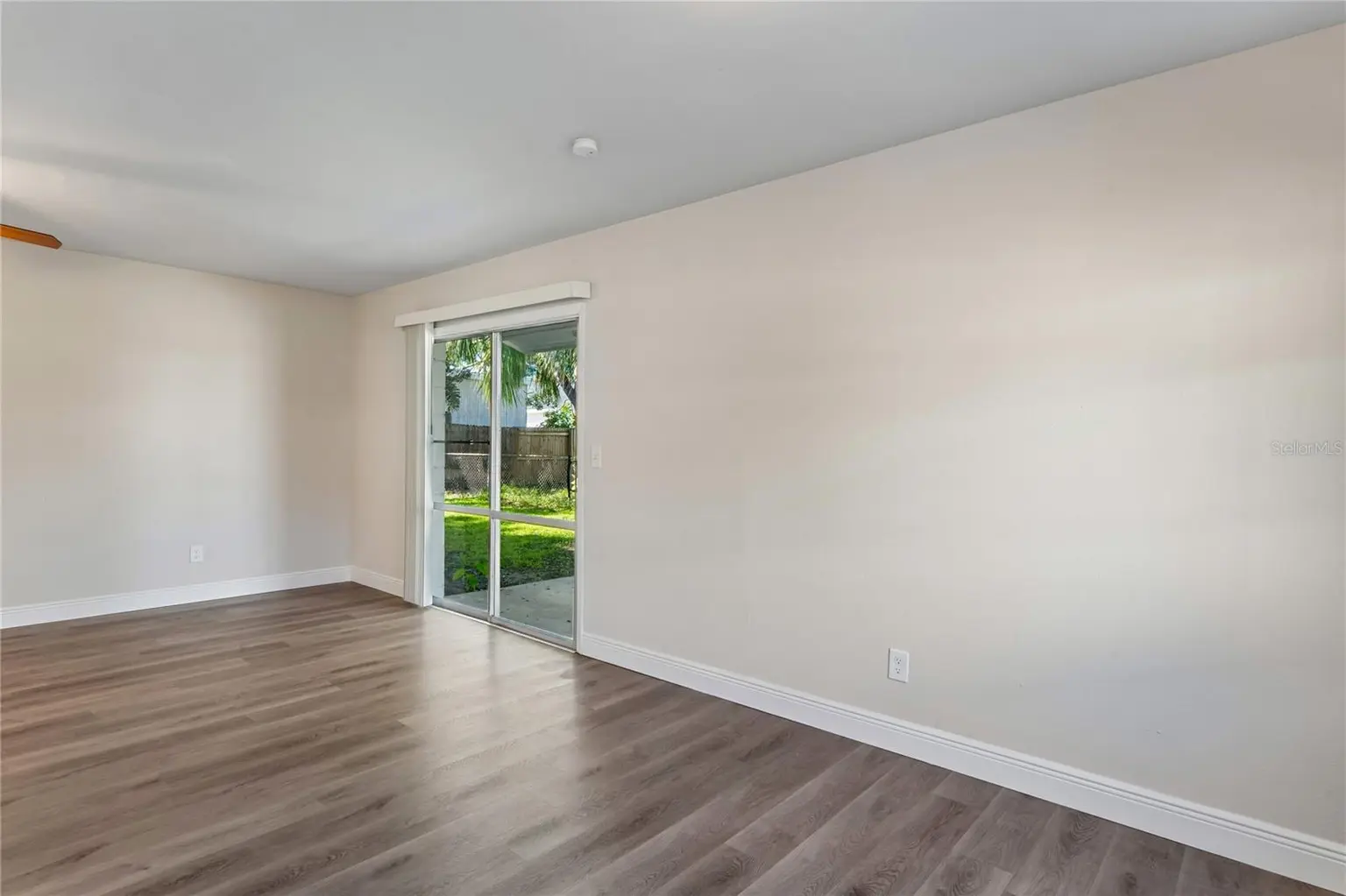 4810 WYNWOOD DRIVE, TAMPA, FL, photo 10 of 25