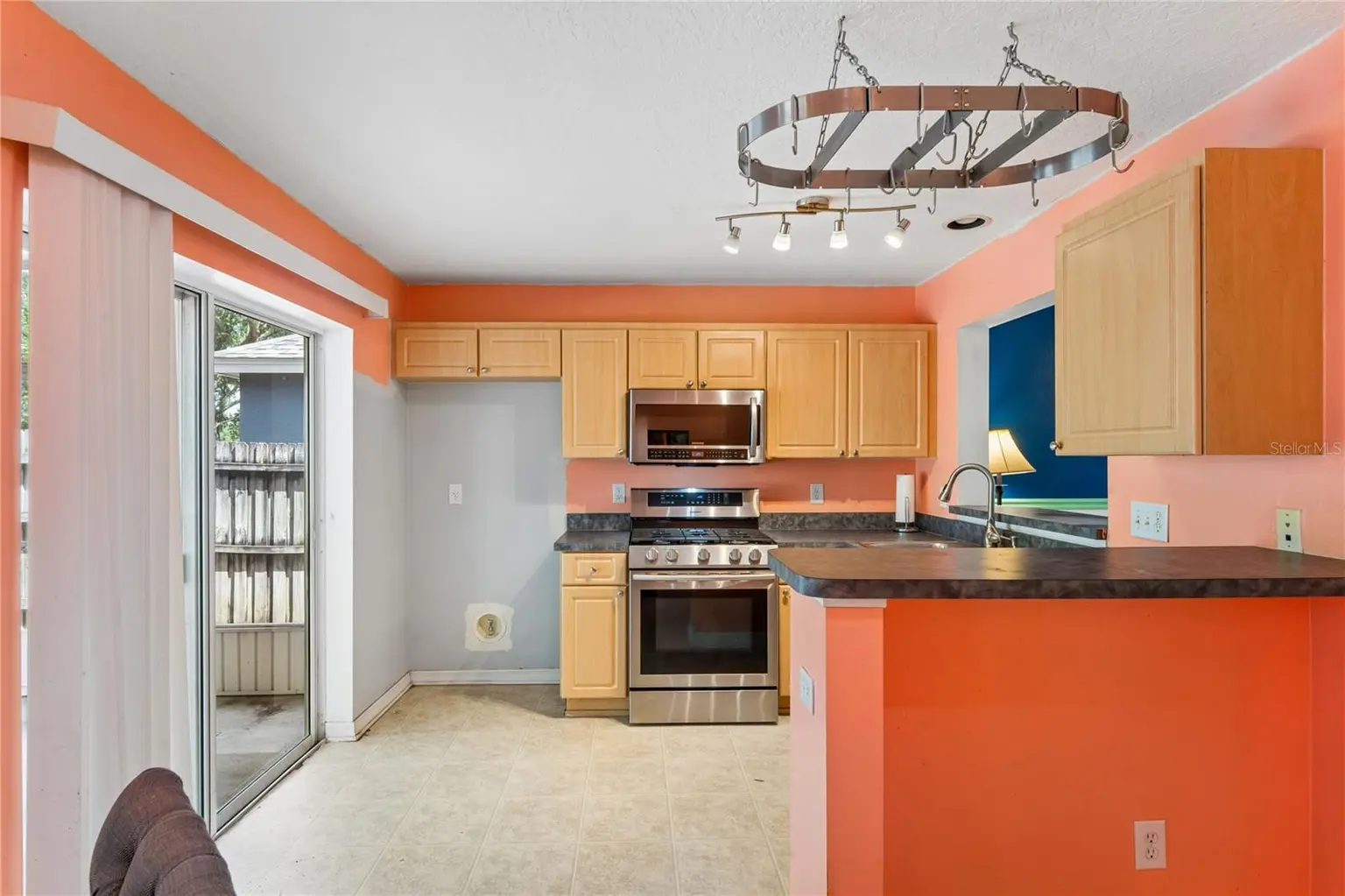7451 OXFORD GARDEN CIRCLE, APOLLO BEACH, FL, photo 6 of 26