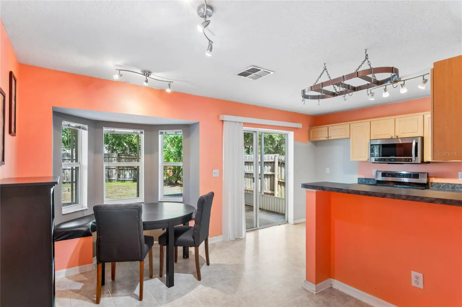 7451 OXFORD GARDEN CIRCLE, APOLLO BEACH, FL, photo 9 of 26