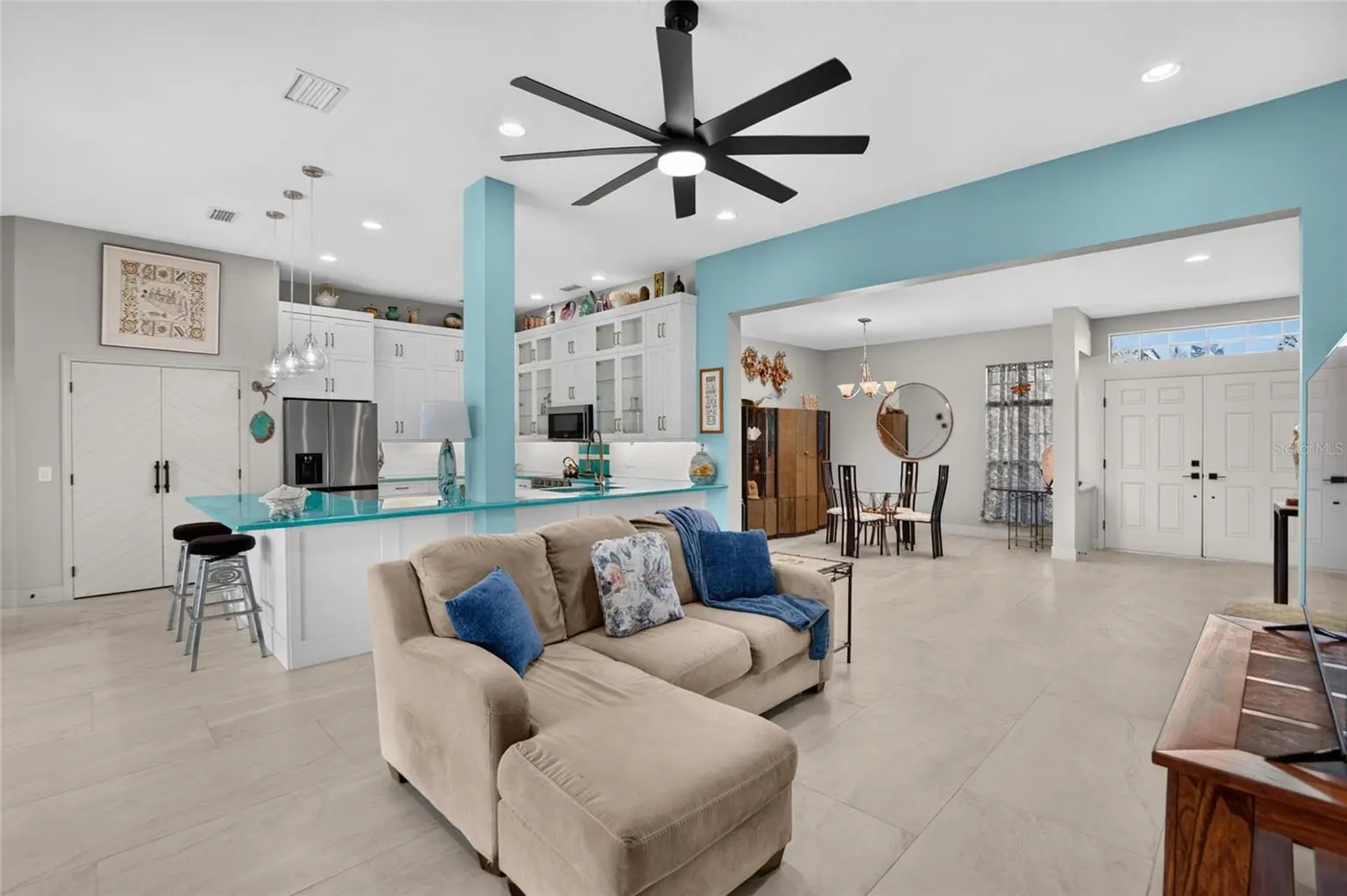 302 STAR SHELL DRIVE, APOLLO BEACH, FL, photo 10 of 54