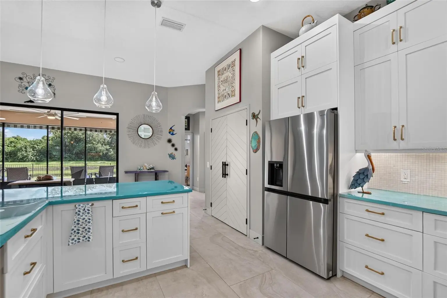 302 STAR SHELL DRIVE, APOLLO BEACH, FL, photo 16 of 54