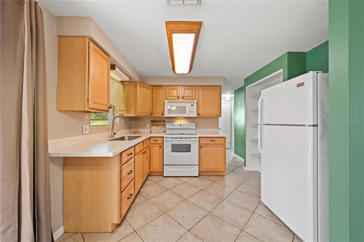 5017 OVERLOOK DRIVE, NEW PORT RICHEY, FL, photo 11 of 38