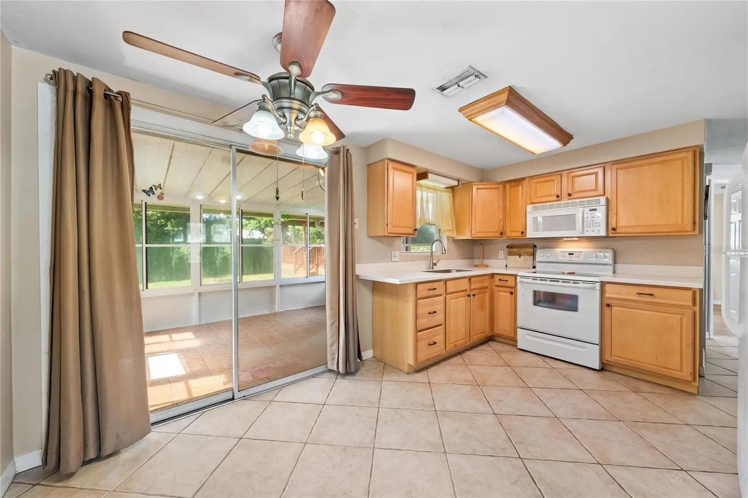 5017 OVERLOOK DRIVE, NEW PORT RICHEY, FL, photo 14 of 38