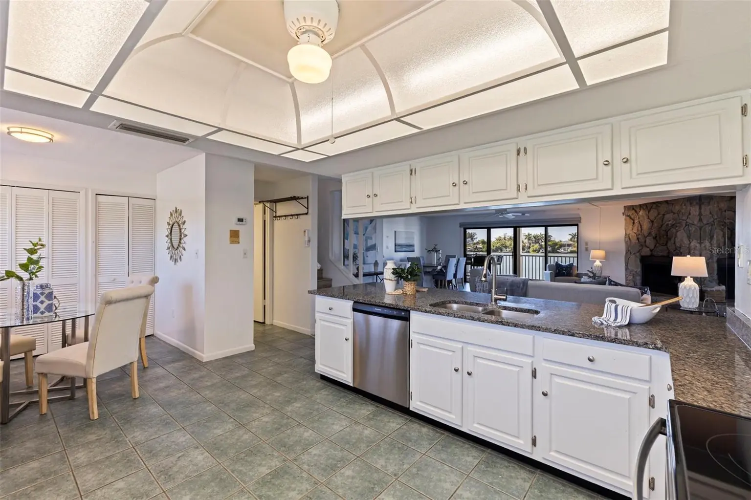 12242 2ND STREET E, TREASURE ISLAND, FL, photo 21 of 51