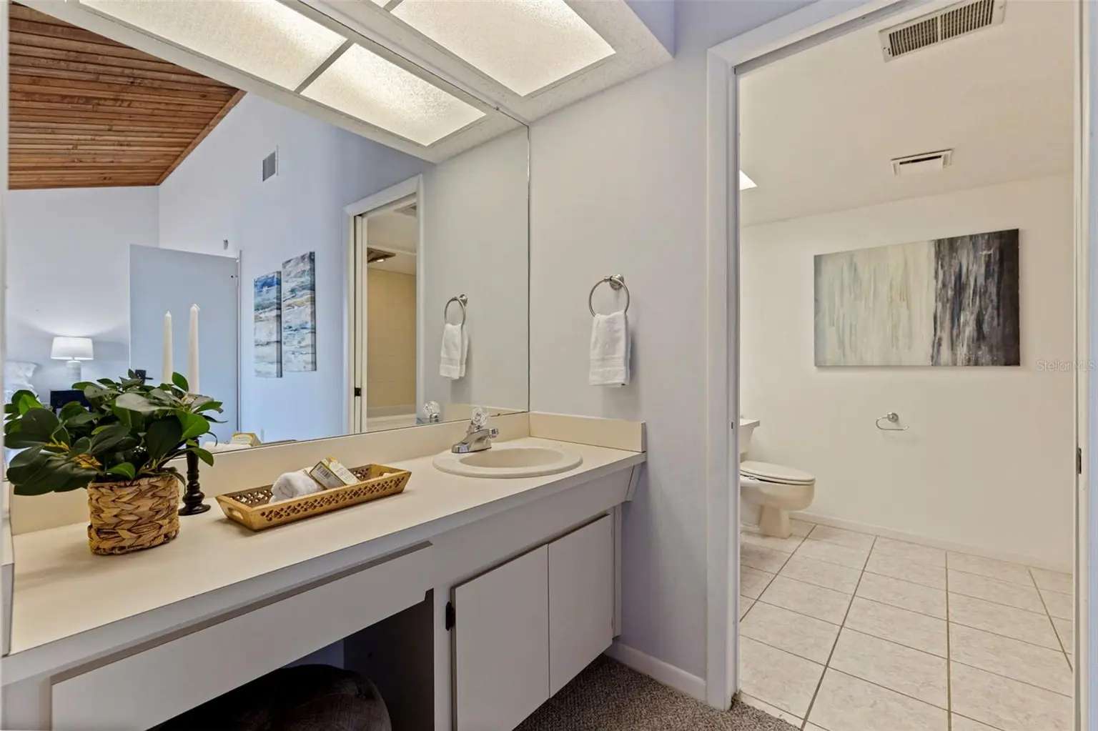 12242 2ND STREET E, TREASURE ISLAND, FL, photo 32 of 51