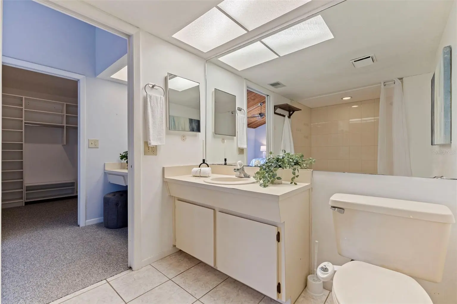 12242 2ND STREET E, TREASURE ISLAND, FL, photo 33 of 51