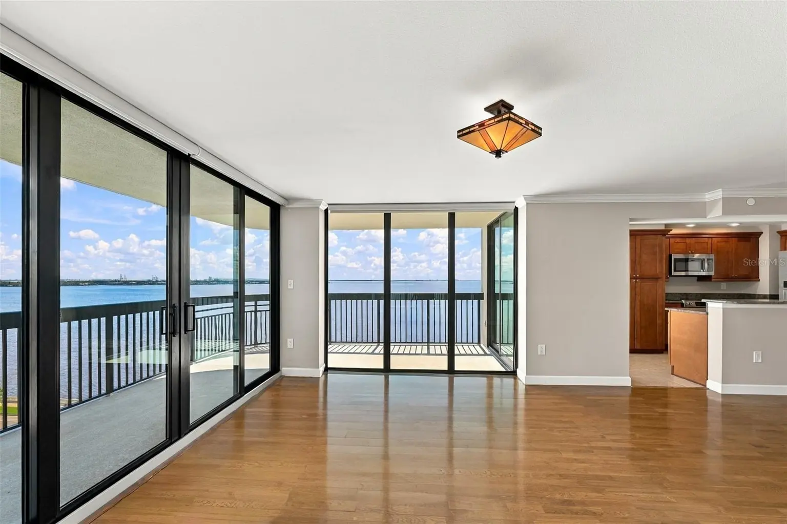 2413 BAYSHORE BOULEVARD #1005, TAMPA, FL, photo 9 of 57