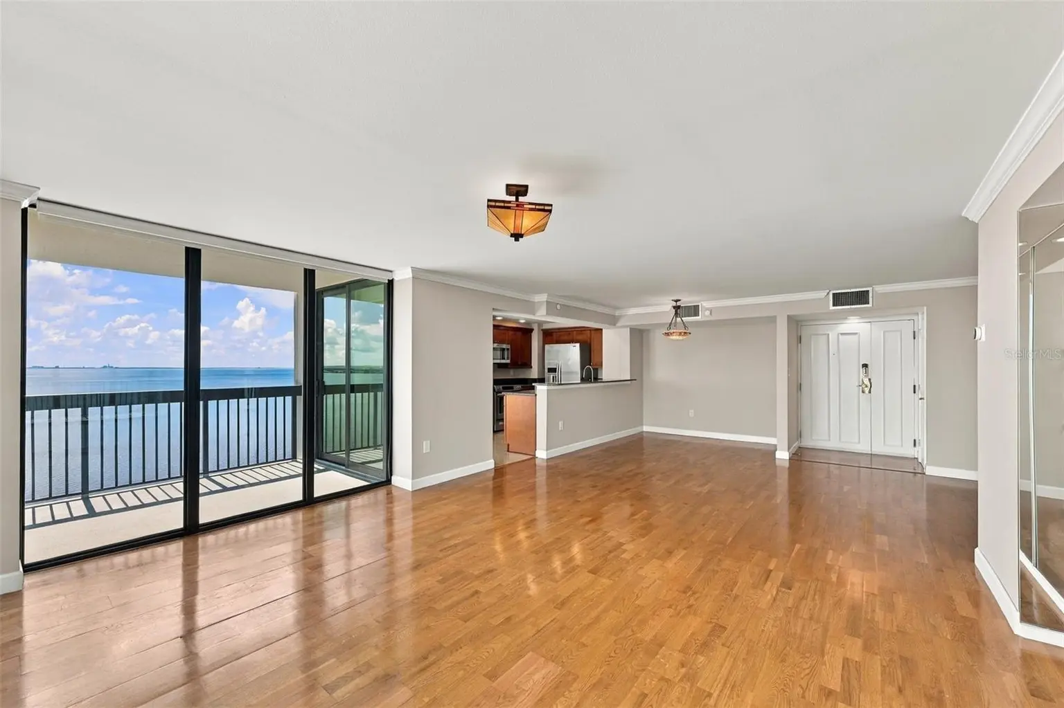 2413 BAYSHORE BOULEVARD #1005, TAMPA, FL, photo 11 of 57