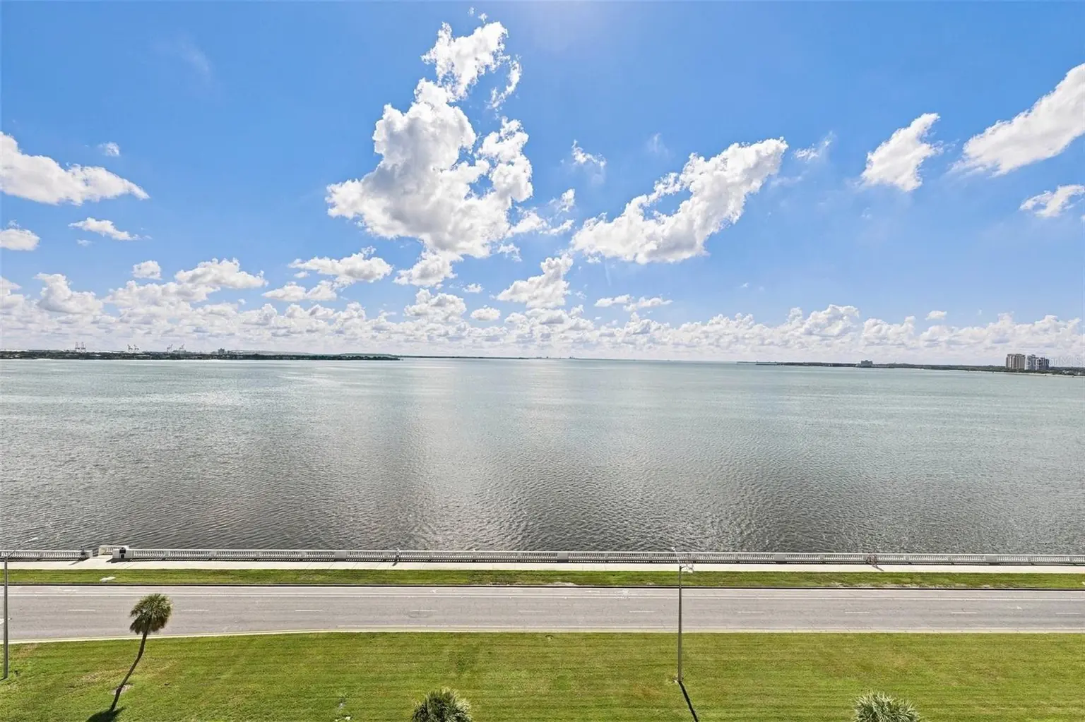 2413 BAYSHORE BOULEVARD #1005, TAMPA, FL, photo 17 of 57