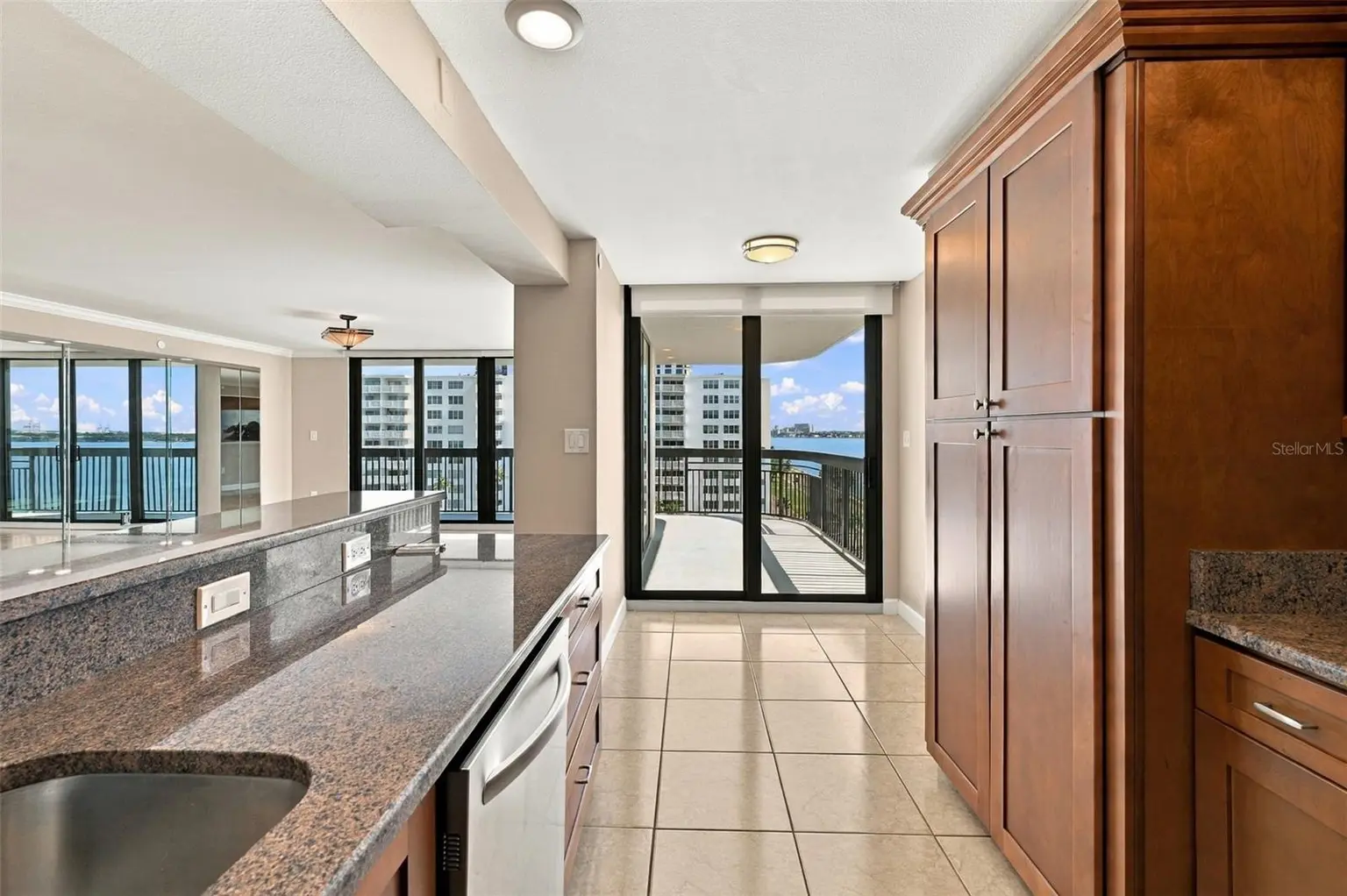 2413 BAYSHORE BOULEVARD #1005, TAMPA, FL, photo 23 of 57