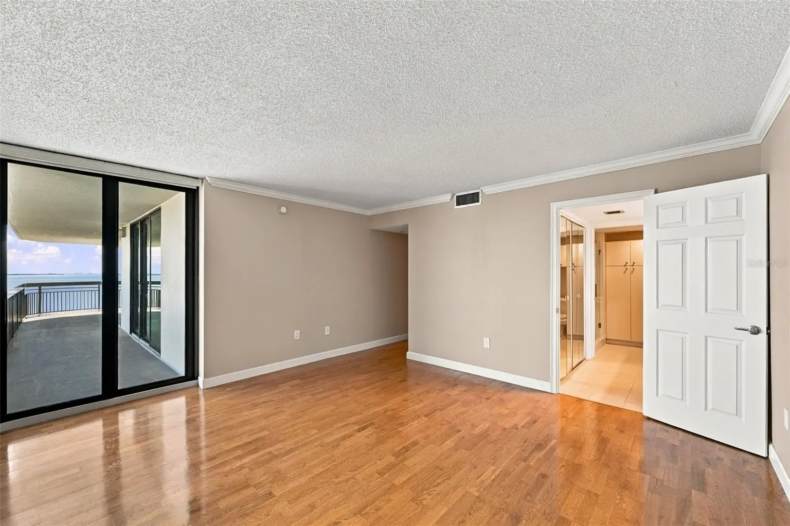 2413 BAYSHORE BOULEVARD #1005, TAMPA, FL, photo 36 of 57