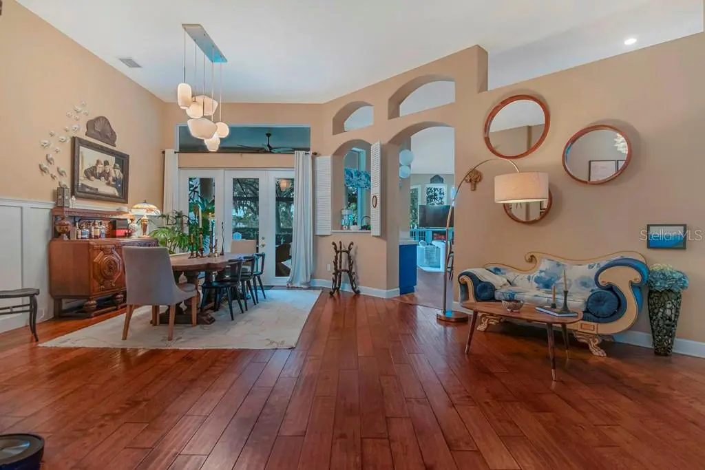5907 CHERRY OAK DRIVE, VALRICO, FL, photo 10 of 94