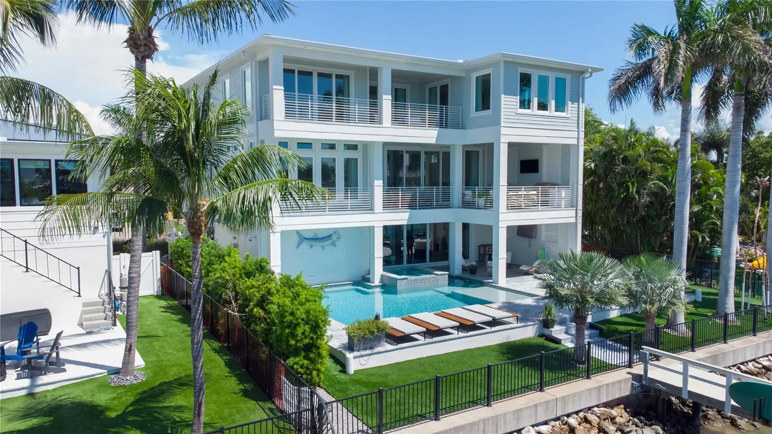 271 S JULIA CIRCLE, ST PETE BEACH, FL, photo 6 of 87