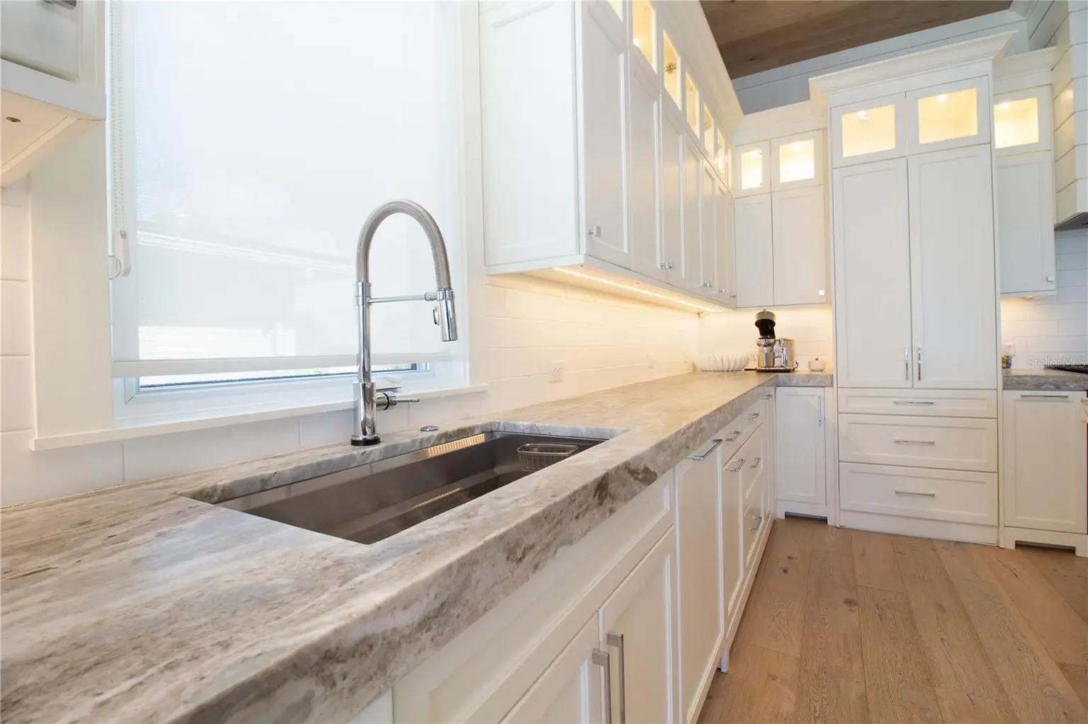 271 S JULIA CIRCLE, ST PETE BEACH, FL, photo 11 of 87