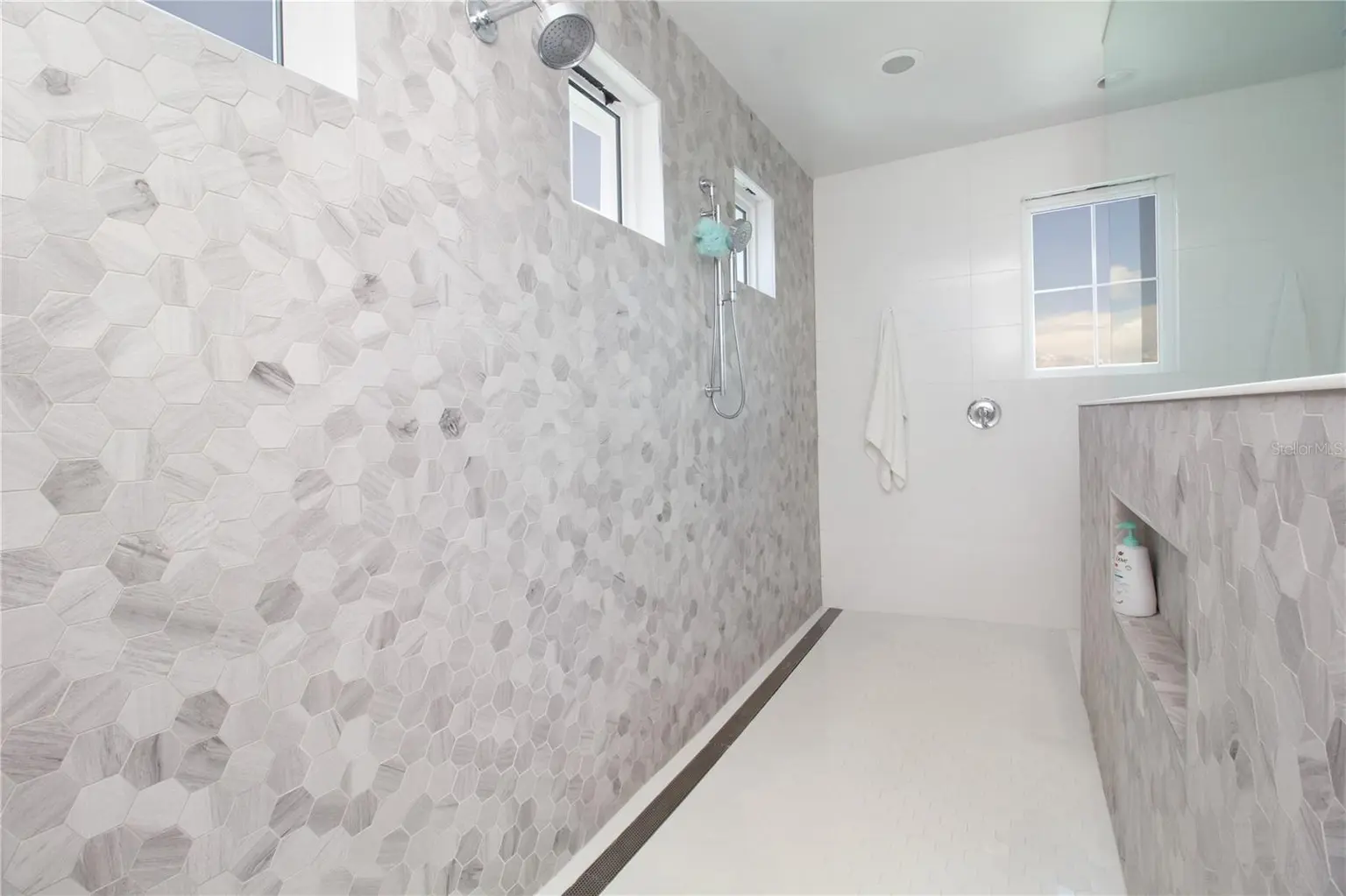 271 S JULIA CIRCLE, ST PETE BEACH, FL, photo 27 of 87