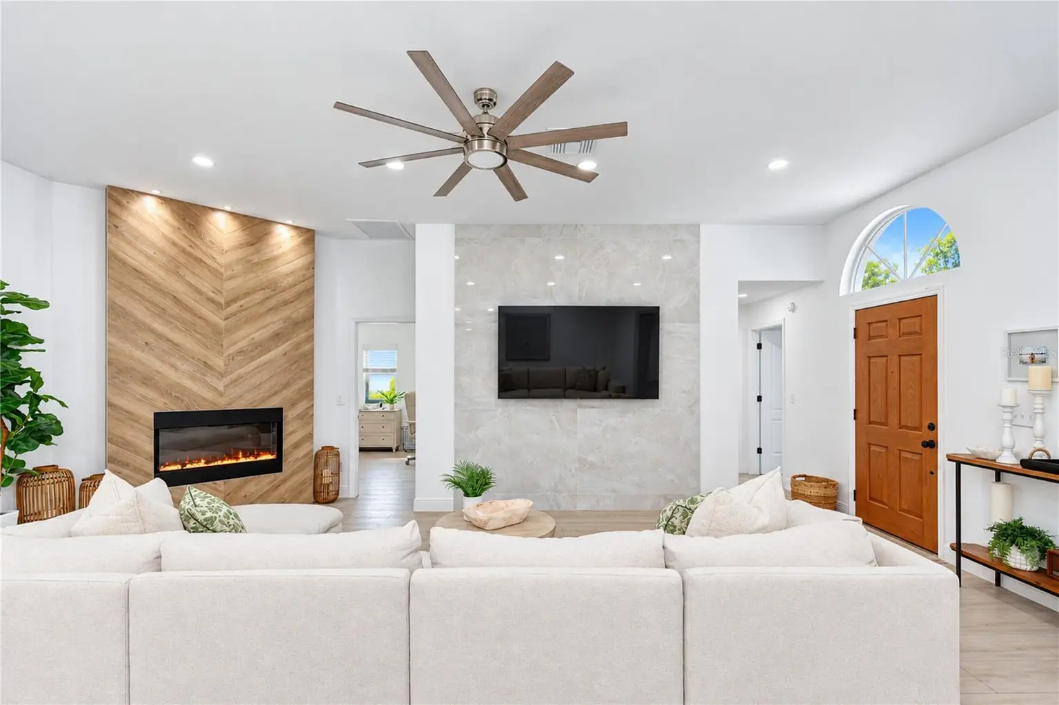 13509 COLORADO PLACE, TAMPA, FL, photo 9 of 35