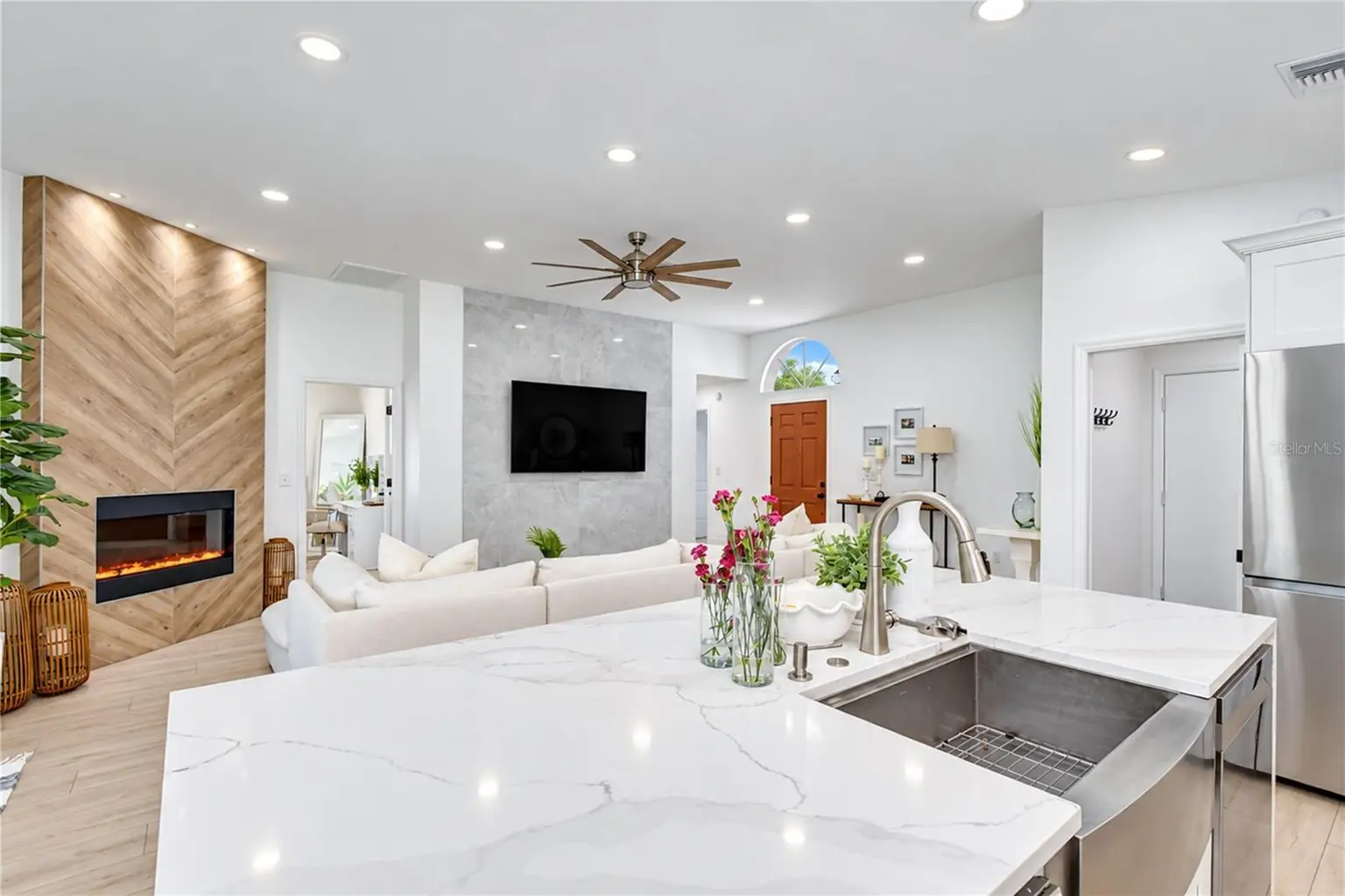 13509 COLORADO PLACE, TAMPA, FL, photo 17 of 35