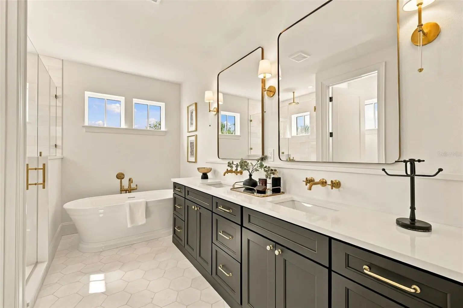 808 39TH AVENUE NE, ST PETERSBURG, FL, photo 59 of 100