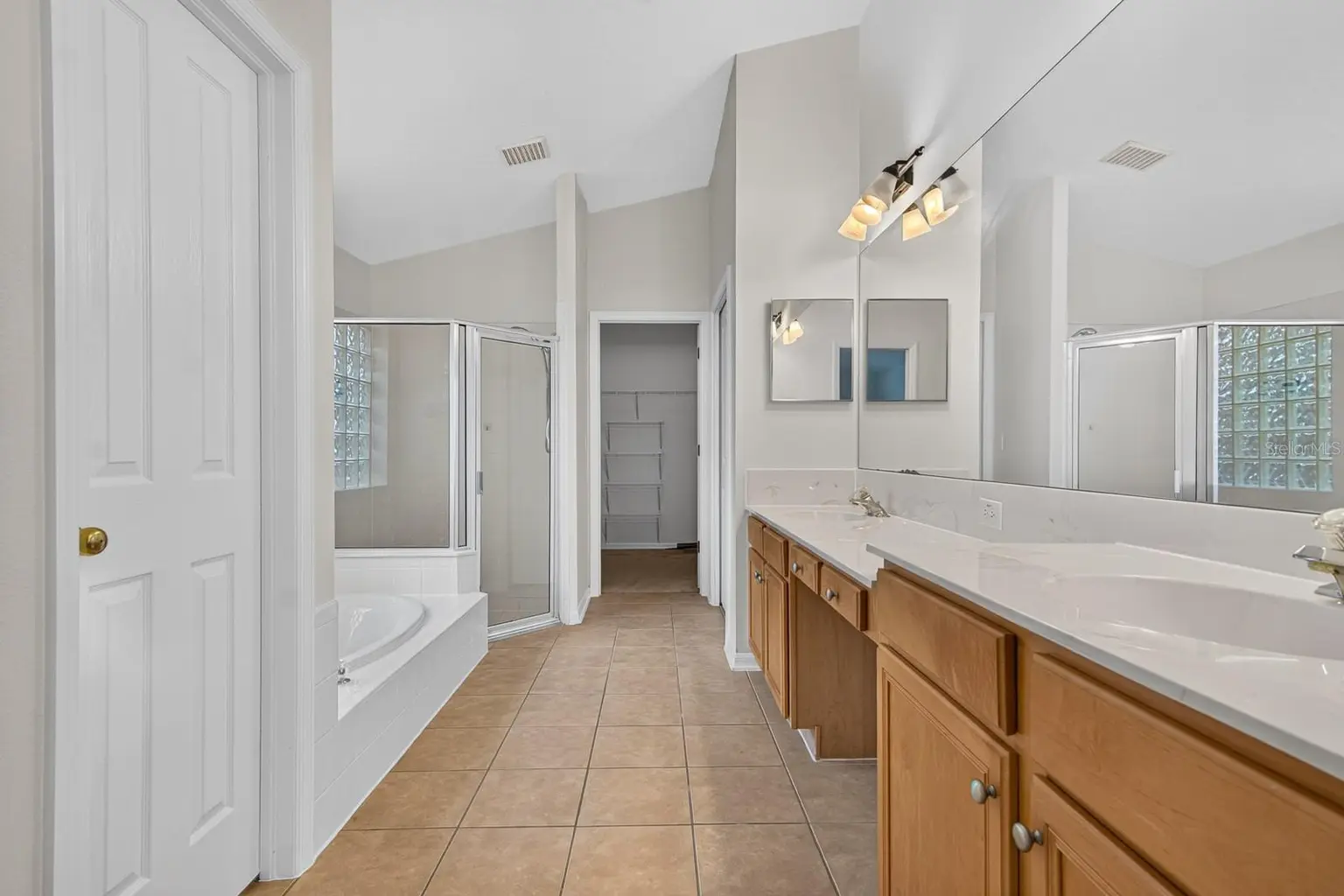 10527 SAN TRAVASO DRIVE, TAMPA, FL, photo 31 of 62
