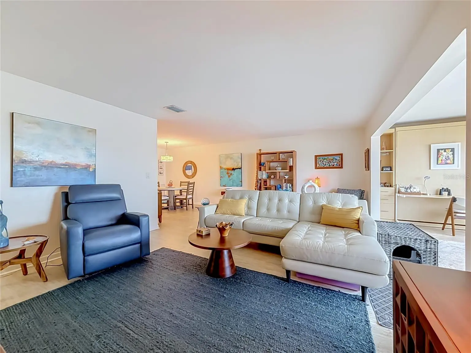 5925 SHORE BOULEVARD S #611, GULFPORT, FL, photo 12 of 31