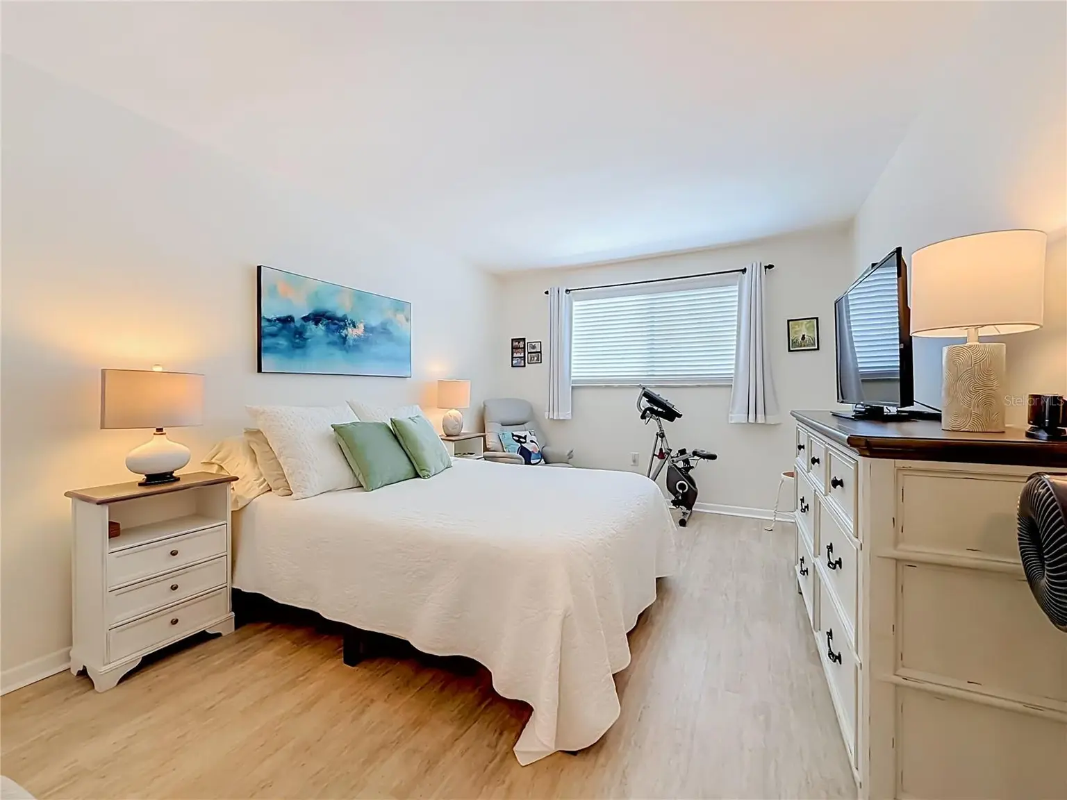 5925 SHORE BOULEVARD S #611, GULFPORT, FL, photo 15 of 31