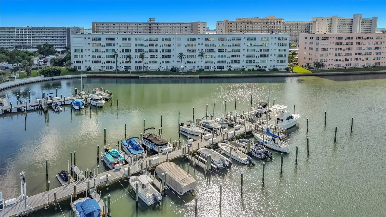 5925 SHORE BOULEVARD S #611, GULFPORT, FL, photo 24 of 31