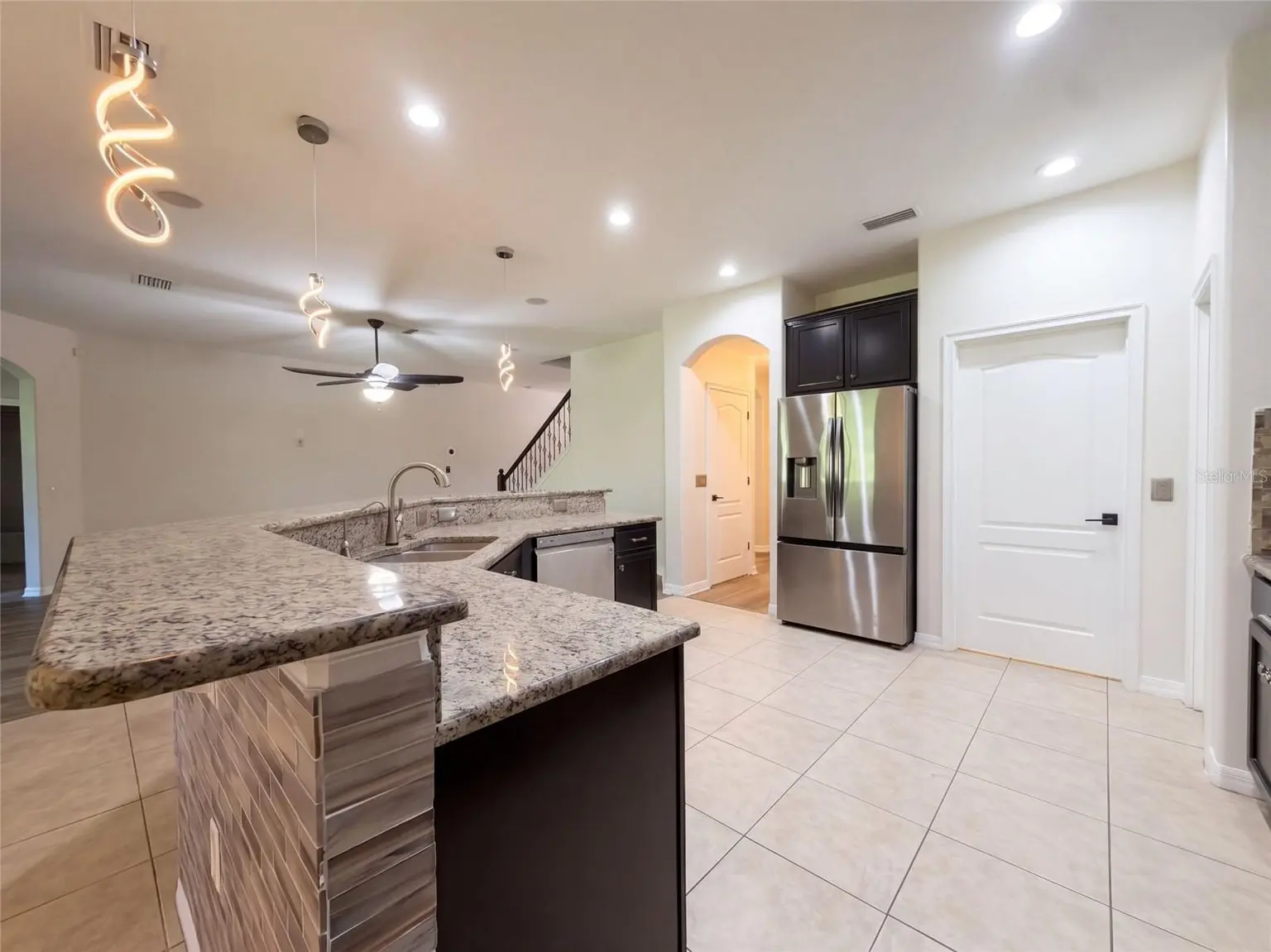 20009 OUTPOST POINT DRIVE, TAMPA, FL, photo 2 of 27