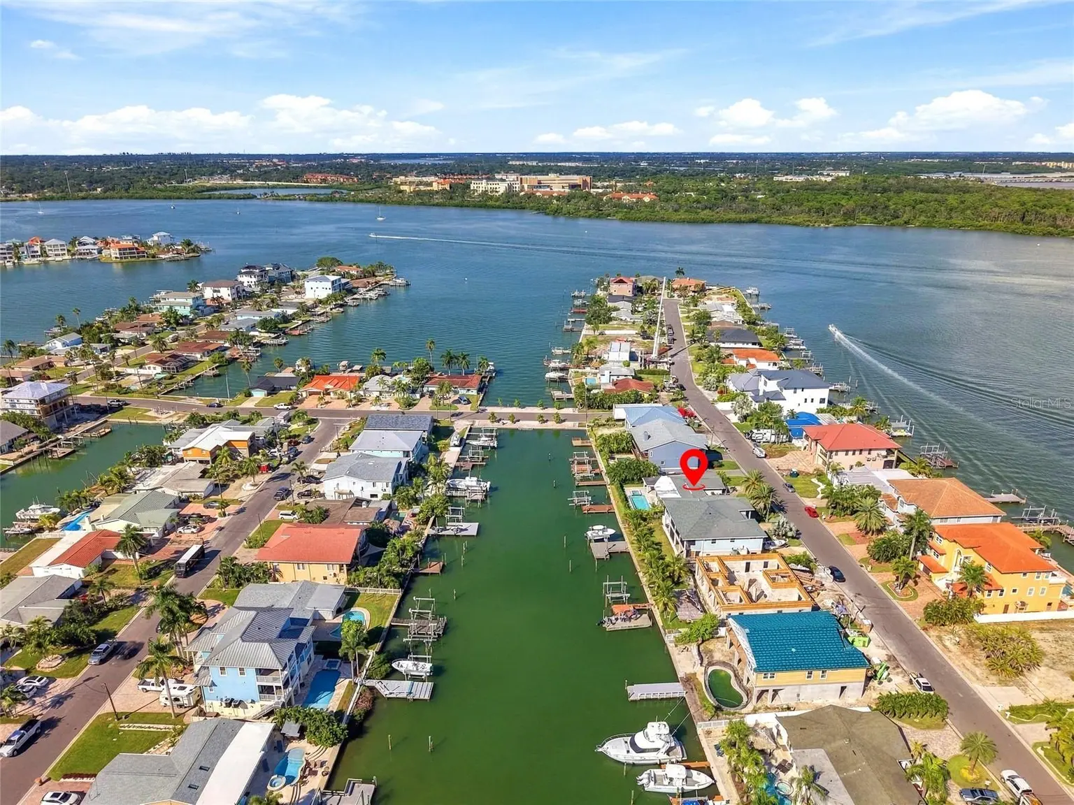 556 JOHNS PASS AVENUE, MADEIRA BEACH, FL, photo 38 of 42