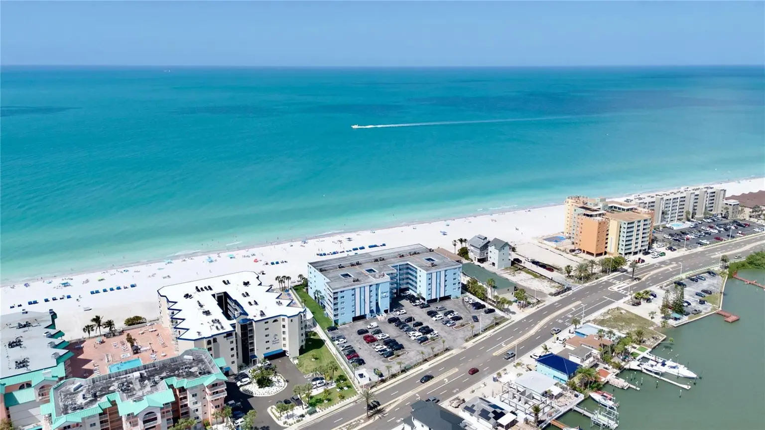 18500 GULF BOULEVARD #404, INDIAN SHORES, FL, photo 43 of 44