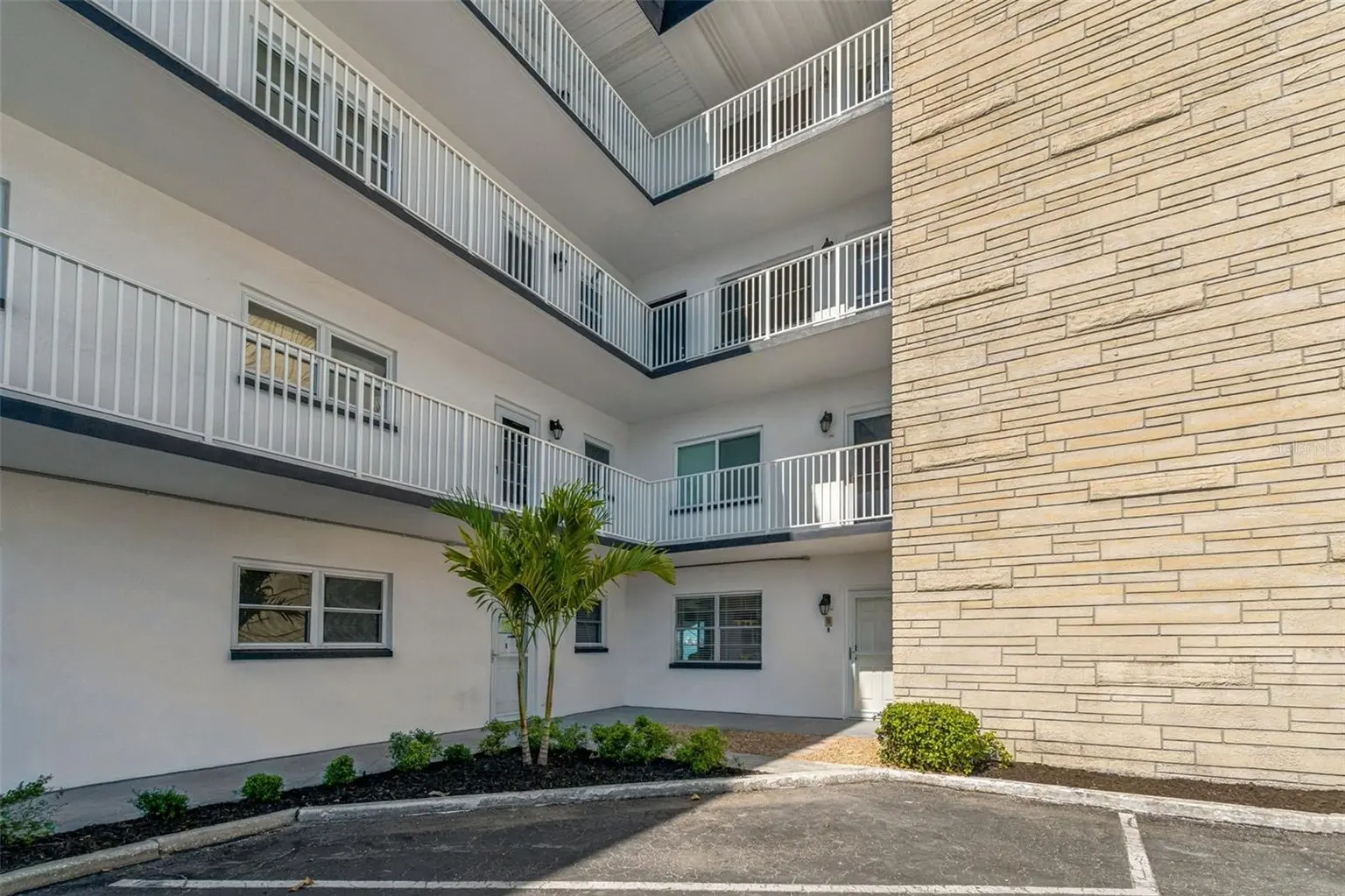 5960 30TH AVENUE S #114, GULFPORT, FL, photo 1 of 47