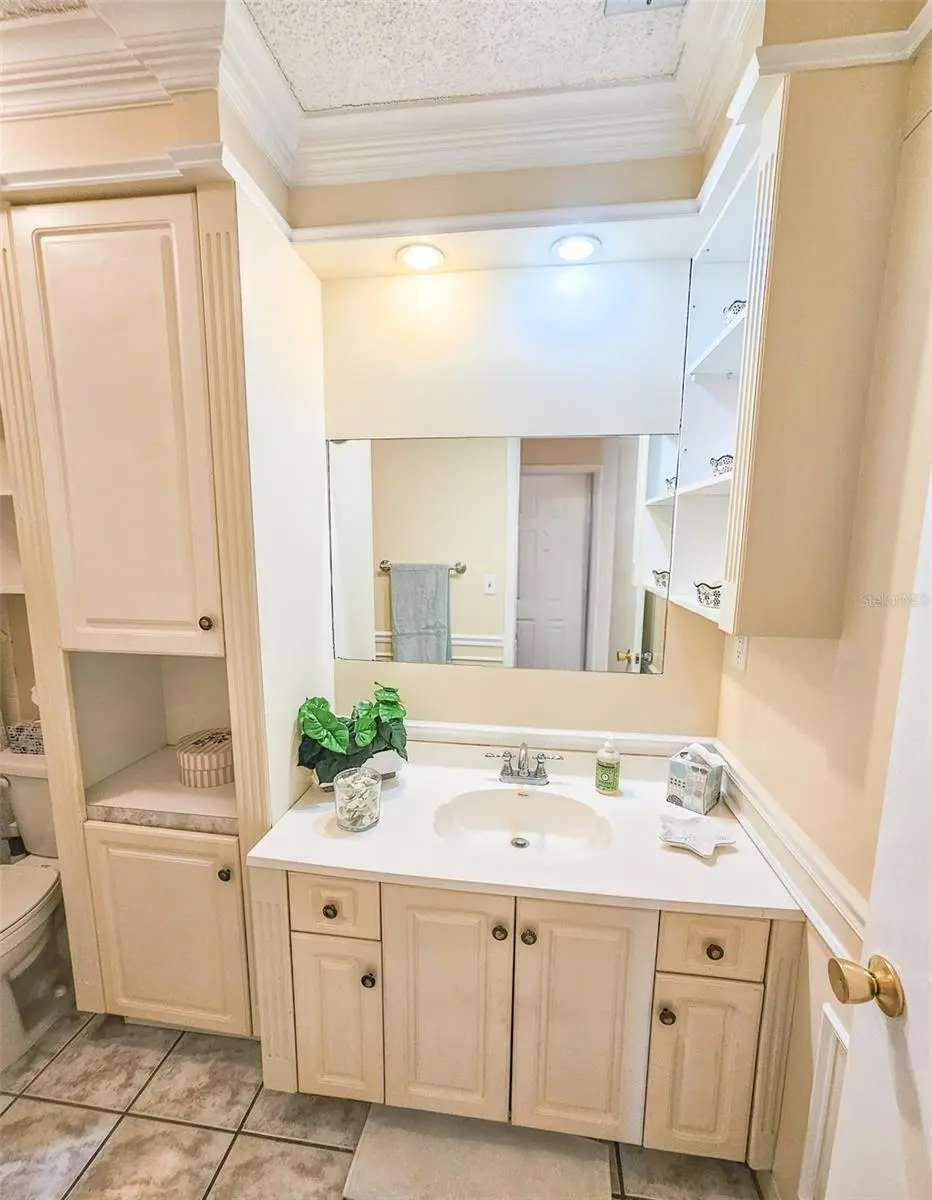 2850 59TH STREET S #112, GULFPORT, FL, photo 16 of 37
