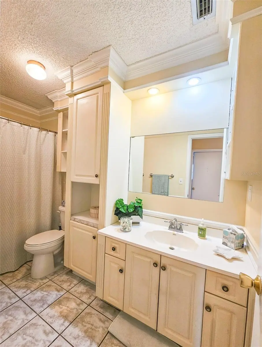 2850 59TH STREET S #112, GULFPORT, FL, photo 18 of 37