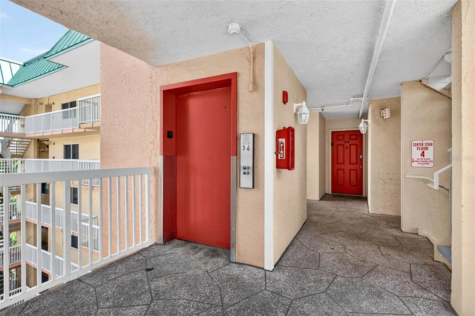 18400 GULF BOULEVARD #1403, INDIAN SHORES, FL, photo 7 of 60