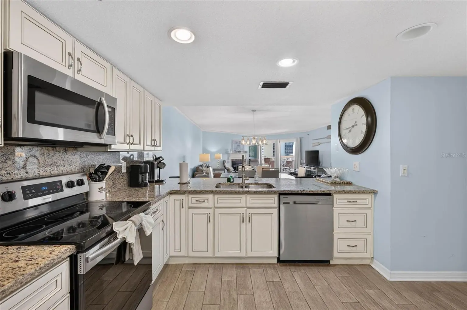 18400 GULF BOULEVARD #1403, INDIAN SHORES, FL, photo 13 of 60