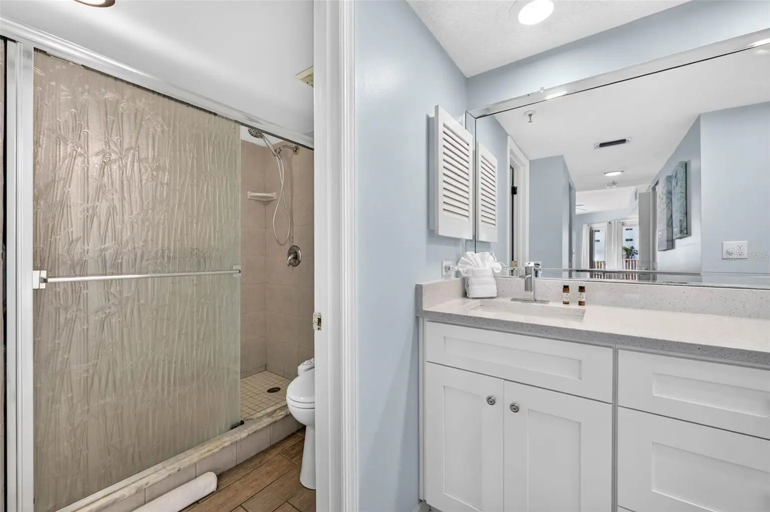 18400 GULF BOULEVARD #1403, INDIAN SHORES, FL, photo 39 of 60