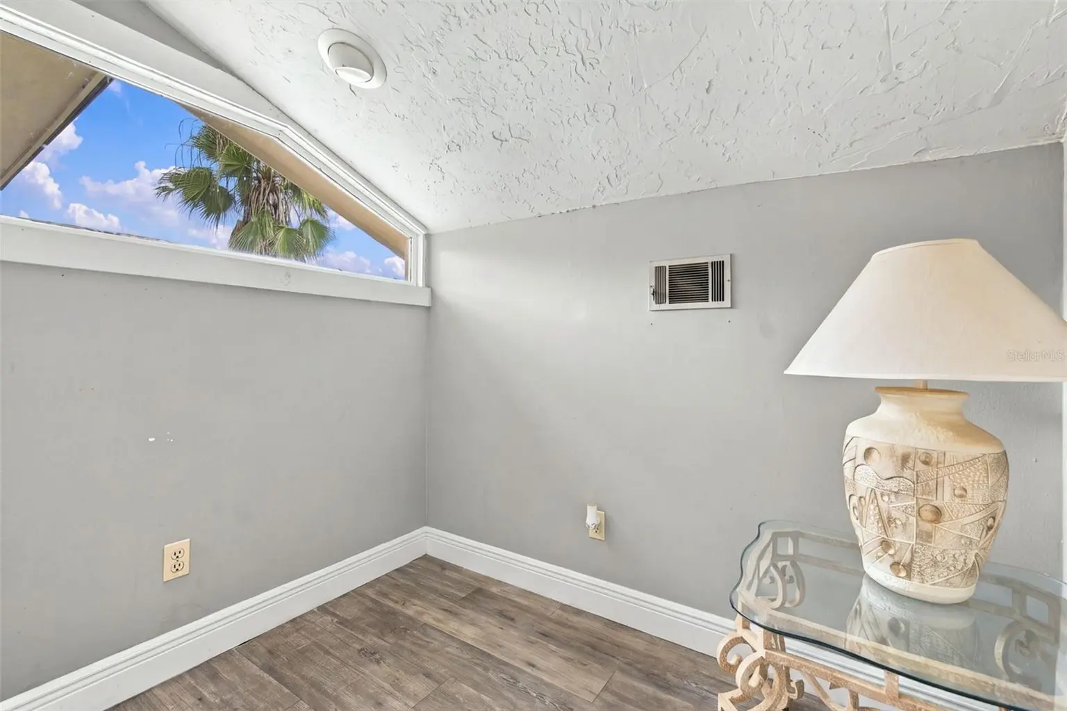5018 E LIBERTY STREET, TAMPA, FL, photo 20 of 51