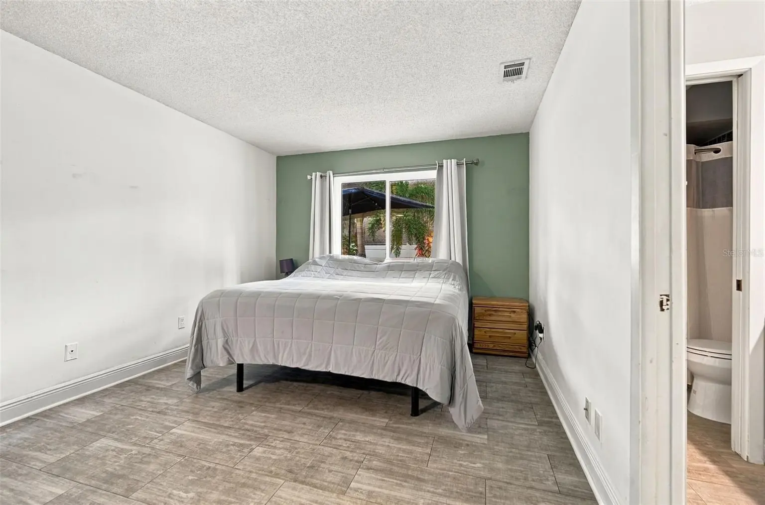 5018 E LIBERTY STREET, TAMPA, FL, photo 31 of 51