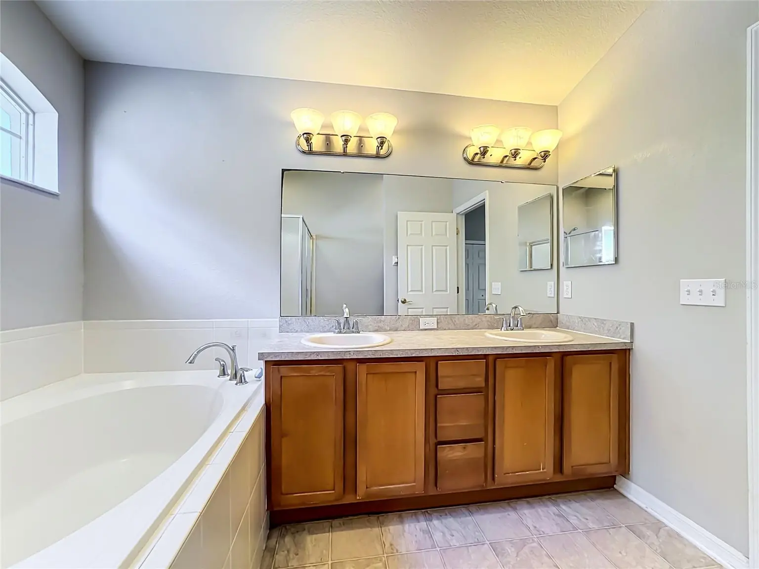 10852 STANDING STONE DRIVE, WIMAUMA, FL, photo 22 of 45