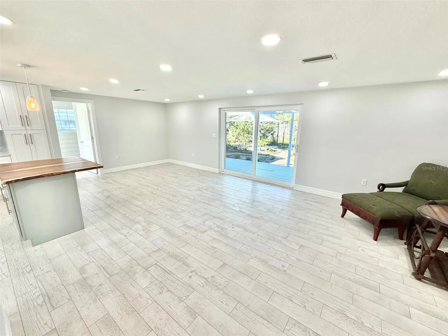 336 SHADDOCK STREET, TARPON SPRINGS, FL, photo 9 of 81