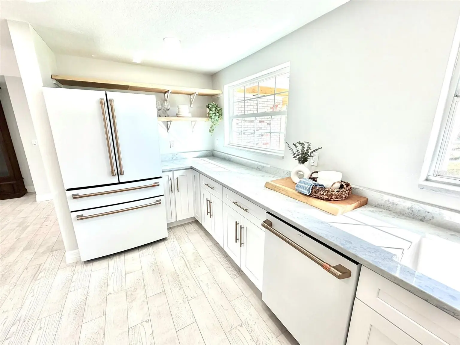 336 SHADDOCK STREET, TARPON SPRINGS, FL, photo 17 of 81
