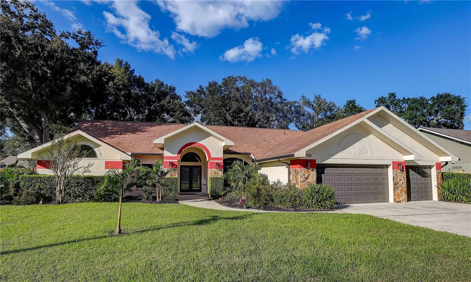 3929 BUCKINGHAM LOOP DRIVE, VALRICO, FL, photo 1 of 31
