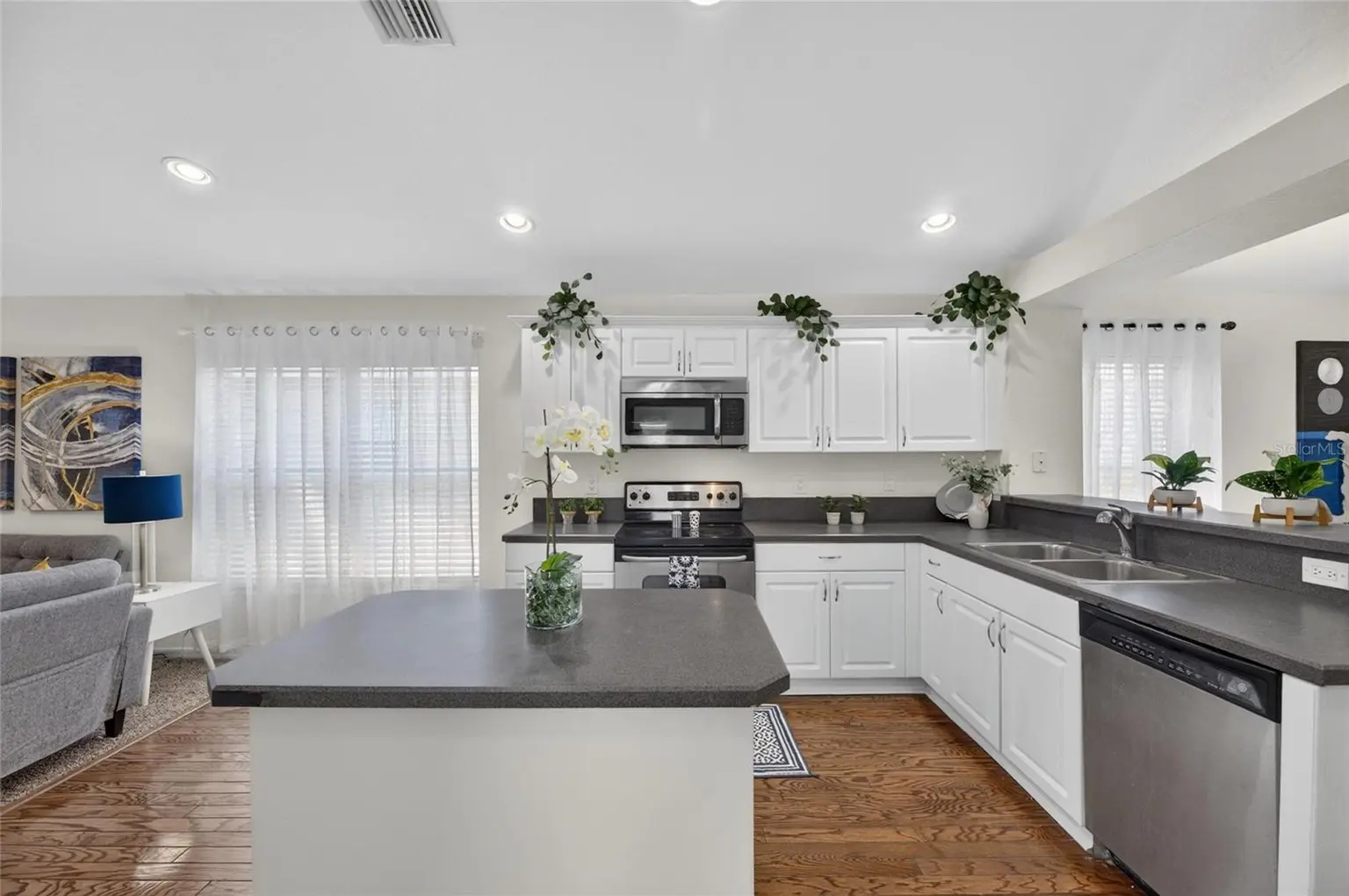 11517 CRESTLAKE VILLAGE DRIVE, RIVERVIEW, FL, photo 9 of 51