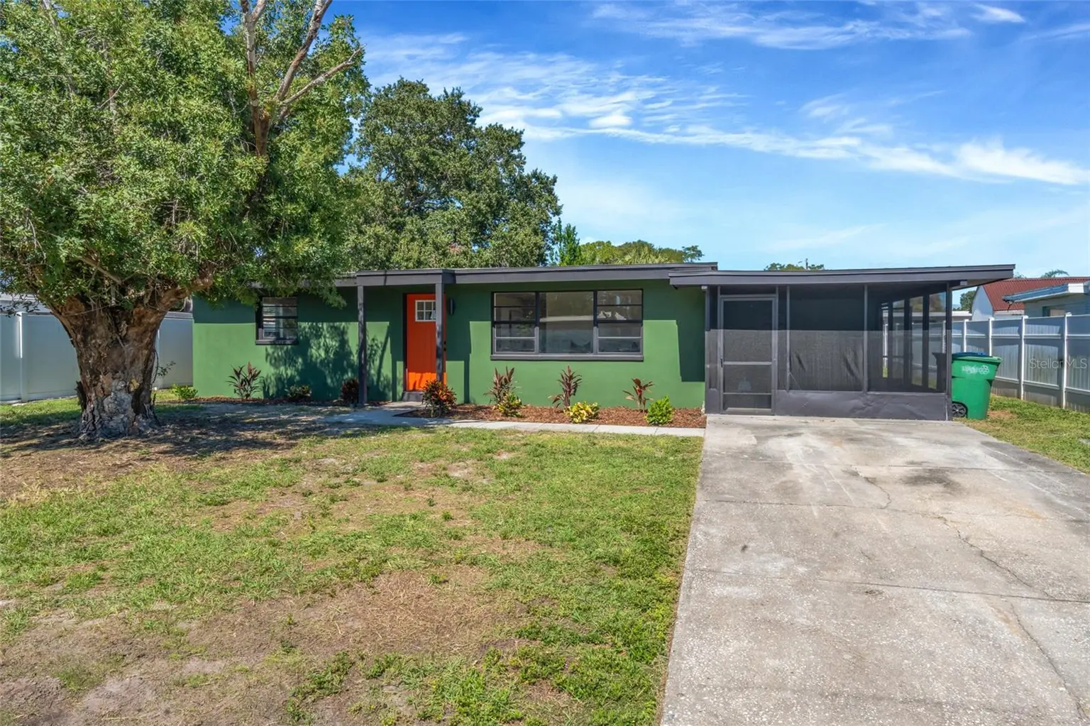 4003 W MONTGOMERY TERRACE, TAMPA, FL, photo 3 of 29