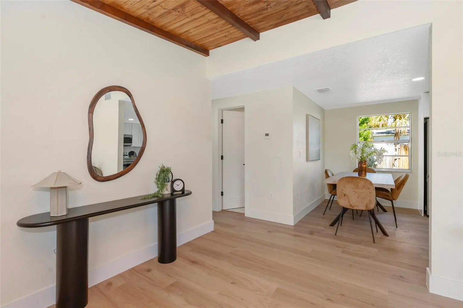4003 W MONTGOMERY TERRACE, TAMPA, FL, photo 10 of 29