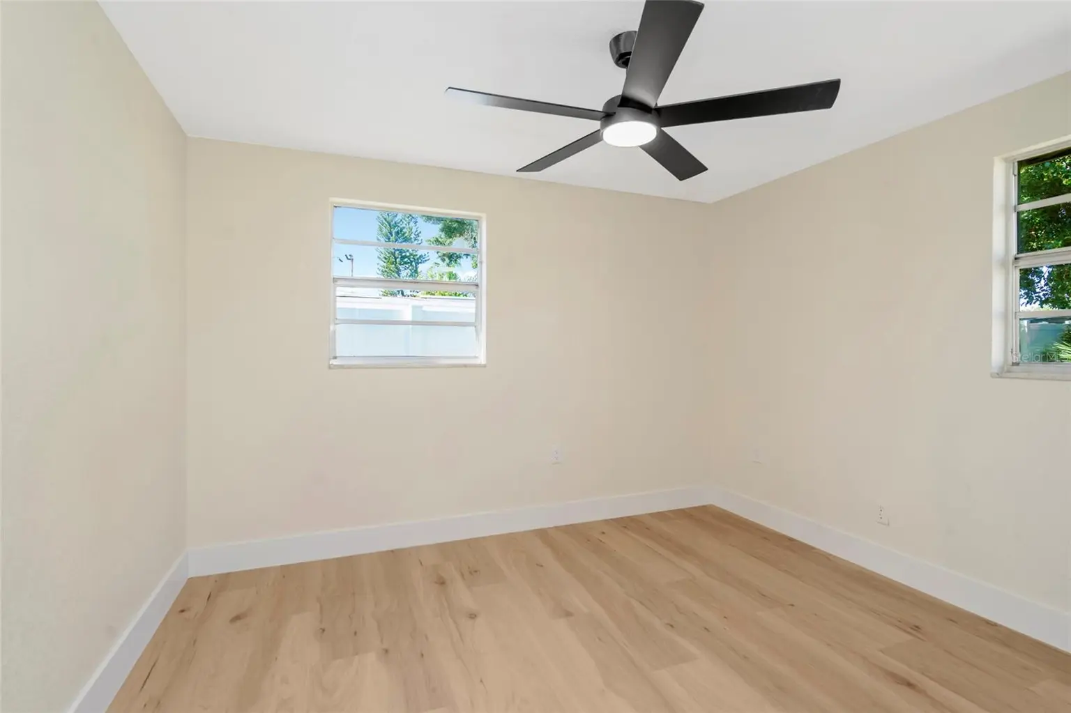 4003 W MONTGOMERY TERRACE, TAMPA, FL, photo 21 of 29