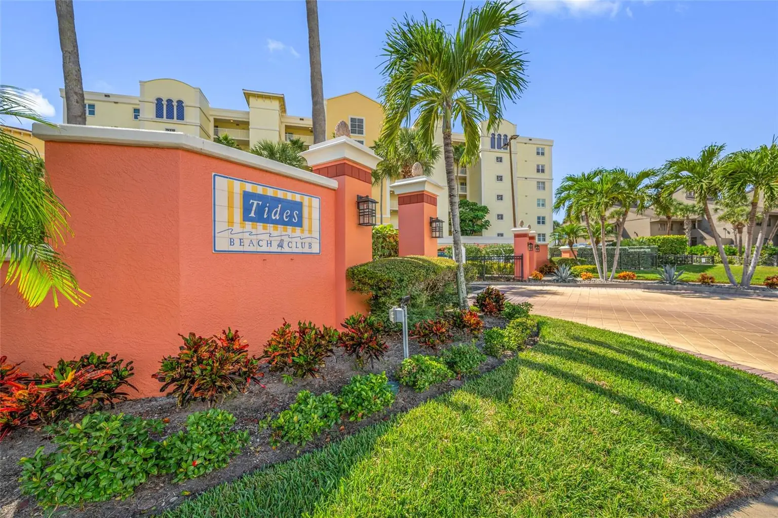 16700 GULF BOULEVARD #524, NORTH REDINGTON BEACH, FL, photo 4 of 79