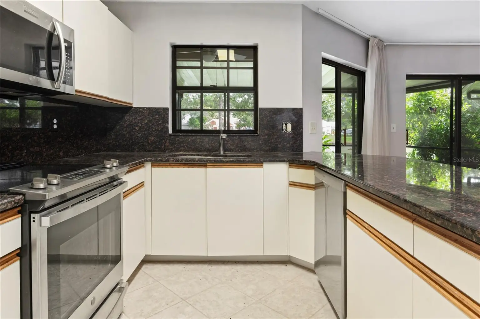 1210 HOUNDS RUN, SAFETY HARBOR, FL, photo 11 of 38