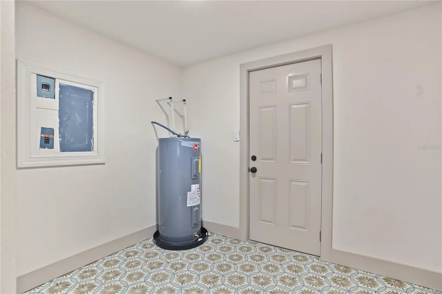 9025 3RD STREET N, ST PETERSBURG, FL, photo 38 of 52