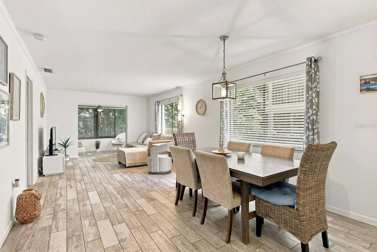 515 MISTLETOE COURT #B, SAFETY HARBOR, FL, photo 2 of 32
