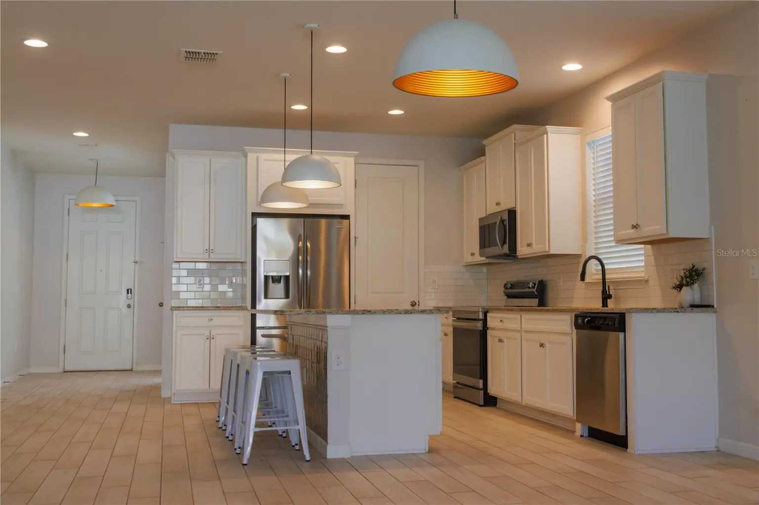 1011 BETTER DAYS PLACE, VALRICO, FL, photo 8 of 30